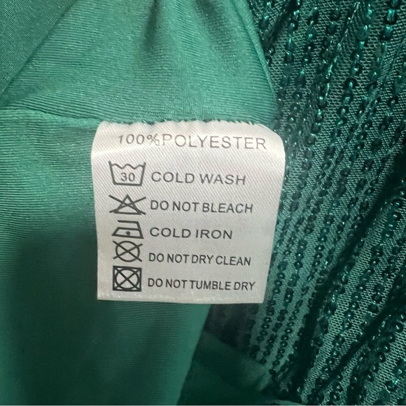 Ivy City Co Jagger Dress in Green Sequin in size Small, New with Tags - Picture 6 of 8